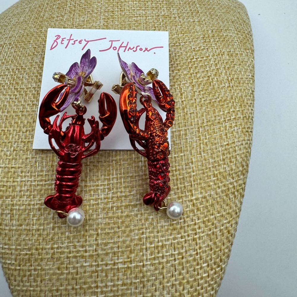 New Betsey Johnson Mermaid Jewels Lobster Orchid Statement Earring Crystal - Picture 2 of 11